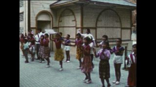 Link zum Video | Paul Lieberenz, Farbe, China