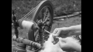 Link zum Video | Baumwollspinnerei, Wolle, Paul Lieberenz, Kulmbach, Deutschland, Spinnerei, Angora, Angorakaninchen, Garnindustrie, Textilindustrie, 20. Jahrhundert, Fabrik