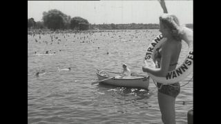 Link to Video | Paul Karl Lieberenz, summer, crowd, Lido, leisure, Germany, recreation, 1950, lake, 1950s, Großer Wannsee, beach, daytime, 1959, West Berlin, bathing site, Berlin, West Germany, Badegast