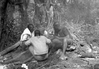 Link zum Foto | Kamerun, Paul Lieberenz, Afrika, Schwarzweißfotografie, Kamerun, Kolonisation, Schwarzweiß