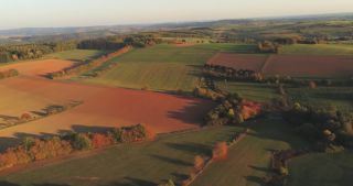 Link zum Video | Landschaft, Saarland, Herbst, ländlicher Raum, Deutschland, Luftaufnahme, Hochland