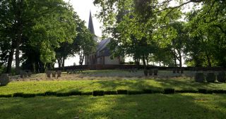 Link to Video | 2017, Rhineland-Palatinate, Ehrenfriedhof Kastel, military cemetery, summer, St. Johannes der Täufer (Kastel-Staadt), Germany, Saar-Hunsrück Nature Park, World War II, Kastel-Staadt, Saarburg