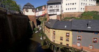 Link zum Video | 2017, Rheinland-Pfalz, Sommer, Mittelalterliche Architektur, Saar, Deutschland, Naturpark Saar-Hunsrück, Saarburg, Verbandsgemeinde Saarburg, Leukbach