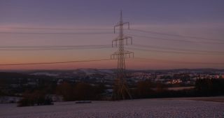 Link zum Video | Landschaft, Saarland, Winter, Deutschland, elektrische Leitung, 4K, 2021, Freileitungsmasttyp, Landkreis Neunkirchen, Hochspannungsmast