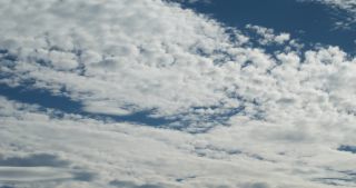 Link zum Video | Saarland, Deutschland, Zeitraffer, Altocumulus, 4K, Wolke