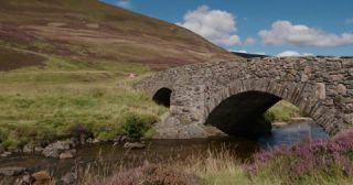 Link to Video | Scottish Highlands, landscape, Grampian Mountains, summer, United Kingdom, rural area, Aberdeenshire, Scotland, 4K resolution, Clunie Water, Calluna vulgaris, river, 2022, mountain