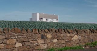 Link to Video | electricity, nuclear power, summer, United Kingdom, Torness Nuclear Power Station, East Lothian, Scotland, 4K resolution, 2022