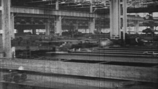 Link to Video | high-rise building, 1931, 1930, landmark, United States of America, 1930s, construction site, New York City, black and white, Empire State Building