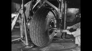 Link to Video | post–World War II era, Airbridge, airlift, blockade, black-and-white photography, Berlin, black and white