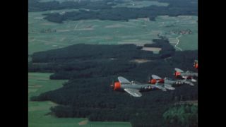 Link to Video | airplane with propellers, United States Air Force, Full High Definition, airplane, color, Air-to-air photography, World War II, 1945, daytime