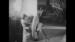 Link to Video | airplane with propellers, Elizabeth, New Jersey, aircraft construction, 1917, military aircraft, United States of America, manufactory, Plainfield, production, Standard Aircraft Corporation, black and white, aerospace manufacturer