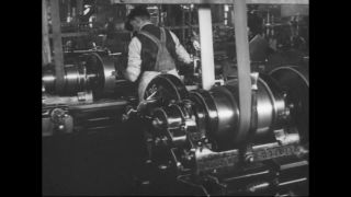 Link to Video | airplane with propellers, Elizabeth, New Jersey, aircraft construction, 1917, military aircraft, United States of America, manufactory, Plainfield, production, Standard Aircraft Corporation, black and white, aerospace manufacturer