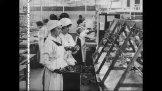 Link to Video | airplane with propellers, Elizabeth, New Jersey, aircraft construction, 1917, military aircraft, United States of America, manufactory, Plainfield, production, Standard Aircraft Corporation, black and white, aerospace manufacturer