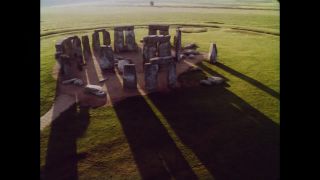 Link to Video | structure of worship, megalith, stone circle, England, color, Wiltshire, Great Britain, 1969, rectangular cuboid, Megalith culture, 1960s, Neolithic, Stonehenge