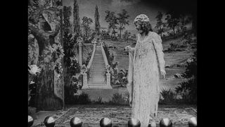 Link to Video | United States of America, Hollywood, Los Angeles, California