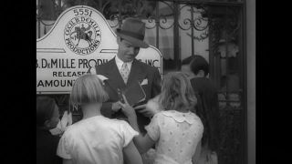 Link to Video | United States of America, Hollywood, Los Angeles, California