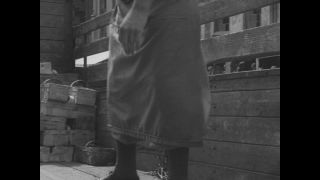 Link to Video | post-war, History of Germany (1945–1990), Germany, 1946, food, food distribution, Berlin, black and white, food product