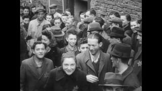 Link to Video | symbolism, antisemitism, yellow badge, 1930s, Poland, 1940s, sign, Third Reich, Nazi Germany, Jewish people, symbol, Dąbrowa Białostocka