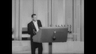 Link to Video | United States of America, Hollywood, Los Angeles, California