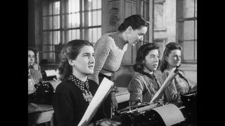 Link to Video | social equality, Gleichstellung, job training, vocational school, emancipation, woman, Arbeitswelt im Wandel – wie muss der Sozialstaat reformiert werden?, Arbeitsbedingung, women in the workforce