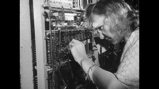 Link to Video | social equality, Gleichstellung, job training, vocational school, emancipation, woman, Arbeitswelt im Wandel – wie muss der Sozialstaat reformiert werden?, Arbeitsbedingung, women in the workforce