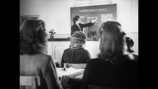 Link to Video | social equality, Gleichstellung, job training, vocational school, emancipation, woman, Arbeitswelt im Wandel – wie muss der Sozialstaat reformiert werden?, Arbeitsbedingung, women in the workforce