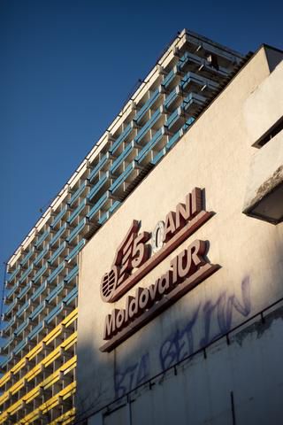 Link to Photo | Chișinău, Moldova, color, 2022, capital city