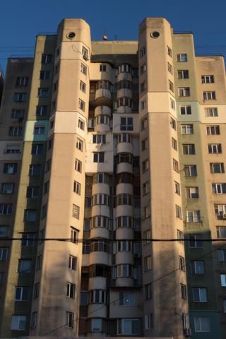 Link to Photo | Chișinău, Moldova, color, 2022, capital city