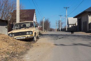 Link to Photo | Moldova, color, Molovata Nouă, Eastern Europe, day