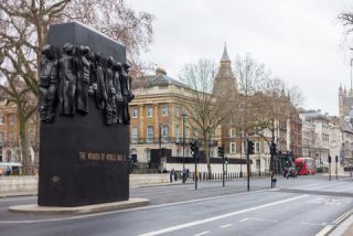 Link to Photo | photograph, United Kingdom, color, Great Britain, London