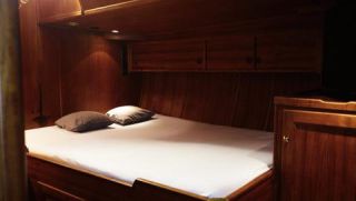 Link to Photo | ship, tourist destination, maritime transport, sea, color, water, liquid water, tourism region, Greece, Mediterranean Sea, Mediterranean Basin