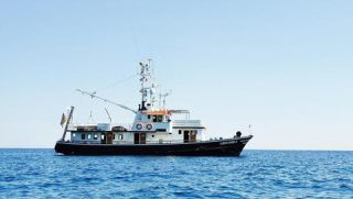 Link to Photo | ship, tourist destination, maritime transport, sea, color, water, liquid water, tourism region, Greece, Mediterranean Sea, Mediterranean Basin