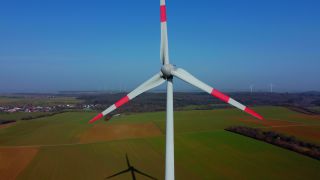 Link to Video | Büschdorf, landscape, machine, Saarland, renewable energy, turbine, electric generator, energy source, power station, electric power source, Germany, wind farm, wind turbine generator system, wind power, aerial shot, wind turbine, wind energy, sky