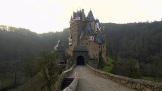 Link to Video | Rhineland-Palatinate, tourist destination, architecture, Eifel, Eltz Castle, castle, Münstermaifeld, Münstermaifeld, tourist attraction, fortification, Mittelgebirge, human-made geographic feature, architectural structure, Mayen-Koblenz, point of interest