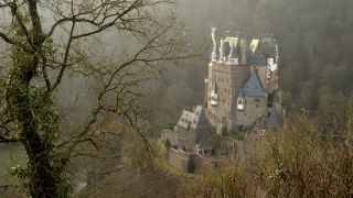 Link to Video | Rhineland-Palatinate, tourist destination, architecture, Eifel, Eltz Castle, castle, Münstermaifeld, Münstermaifeld, tourist attraction, fortification, Mittelgebirge, human-made geographic feature, architectural structure, Mayen-Koblenz, point of interest