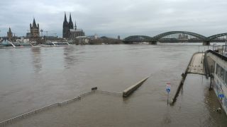 Link to Video | national waterways in Germany, North Rhine-Westphalia, waterway, Germany, Western Europe, Central Europe, high tide, Cologne, river, Europe, main stream, Rhine, natural disaster, flood