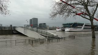 Link to Video | national waterways in Germany, North Rhine-Westphalia, waterway, Germany, Western Europe, Central Europe, high tide, Cologne, river, Europe, main stream, Rhine, natural disaster, flood