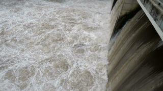 Link to Video | Rhineland-Palatinate, body of water, Saar, Germany, fluid flow, water, waterfall, barrage, river, Europe, Serrig, nature, flood, Trier-Saarburg