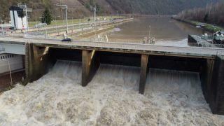 Link to Video | Rhineland-Palatinate, body of water, Saar, Germany, fluid flow, water, waterfall, barrage, river, Europe, Serrig, nature, flood, Trier-Saarburg
