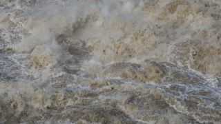 Link to Video | Rhineland-Palatinate, body of water, Saar, Germany, fluid flow, water, waterfall, barrage, river, Europe, Serrig, nature, flood, Trier-Saarburg