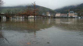 Link to Video | Rhineland-Palatinate, natural phenomenon, Moselle, Germany, flooded village, water, high tide, Mittelmosel, river, Naturkraft, natural disaster, flood