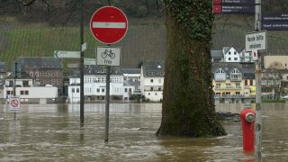Link to Video | Rhineland-Palatinate, natural phenomenon, Moselle, Germany, flooded village, water, high tide, Mittelmosel, river, Naturkraft, natural disaster, flood