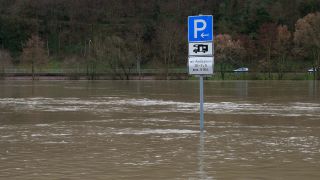 Link zum Video | Rheinland-Pfalz, Naturerscheinung, Mosel, Deutschland, überflutetes Dorf, Wasser, Flut, Mittelmosel, Fluss, Naturkraft, Naturkatastrophe, Hochwasser