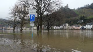 Link to Video | Rhineland-Palatinate, natural phenomenon, Moselle, Germany, flooded village, water, high tide, Mittelmosel, river, Naturkraft, natural disaster, flood