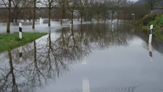 Link to Video | Rhineland-Palatinate, natural phenomenon, Moselle, Germany, flooded village, water, high tide, Mittelmosel, river, Naturkraft, natural disaster, flood