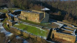 Link to Video | bird's-eye view, Saarland, winter, Felsberg, Germany, Teufelsburg, Überherrn, aerial shot, Saarlouis, Untermerzbach castle ruins