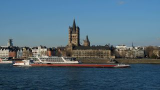 Link to Video | national waterways in Germany, North Rhine-Westphalia, Germany, Cologne, river, Cologne Cathedral, Europe, main stream, Rhine, Cologne Government Region