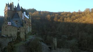 Link to Video | Rhineland-Palatinate, tourist destination, Eifel, Eltz Castle, castle, forest, nature, architectural structure