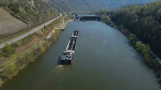 Link to Video | cargo ship, Rhineland-Palatinate, transport, cargo shipping, Saar, maritime transport, Germany, Serrig, transport