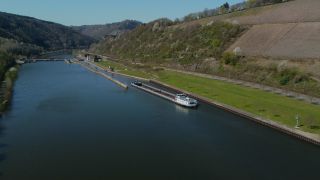 Link to Video | cargo ship, Rhineland-Palatinate, transport, cargo shipping, Saar, maritime transport, Germany, Serrig, transport